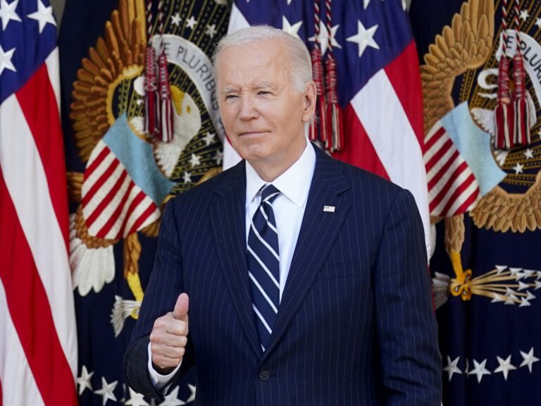 2024-11-07T163929Z_2031761459_RC2F0BA6MDSD_RTRMADP_3_USA-ELECTION-BIDEN-1730998003.jpg